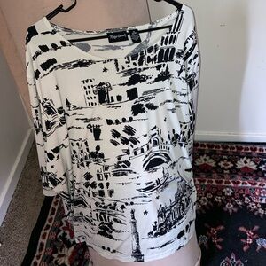 4X Maggie Barnes Italy top